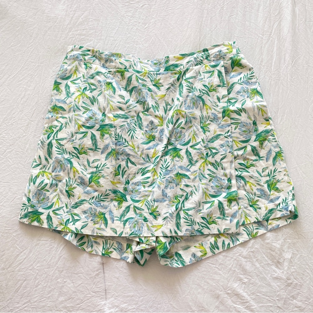 Ellen Tracy tropical white summer resort skort with leaf pattern linen blend M